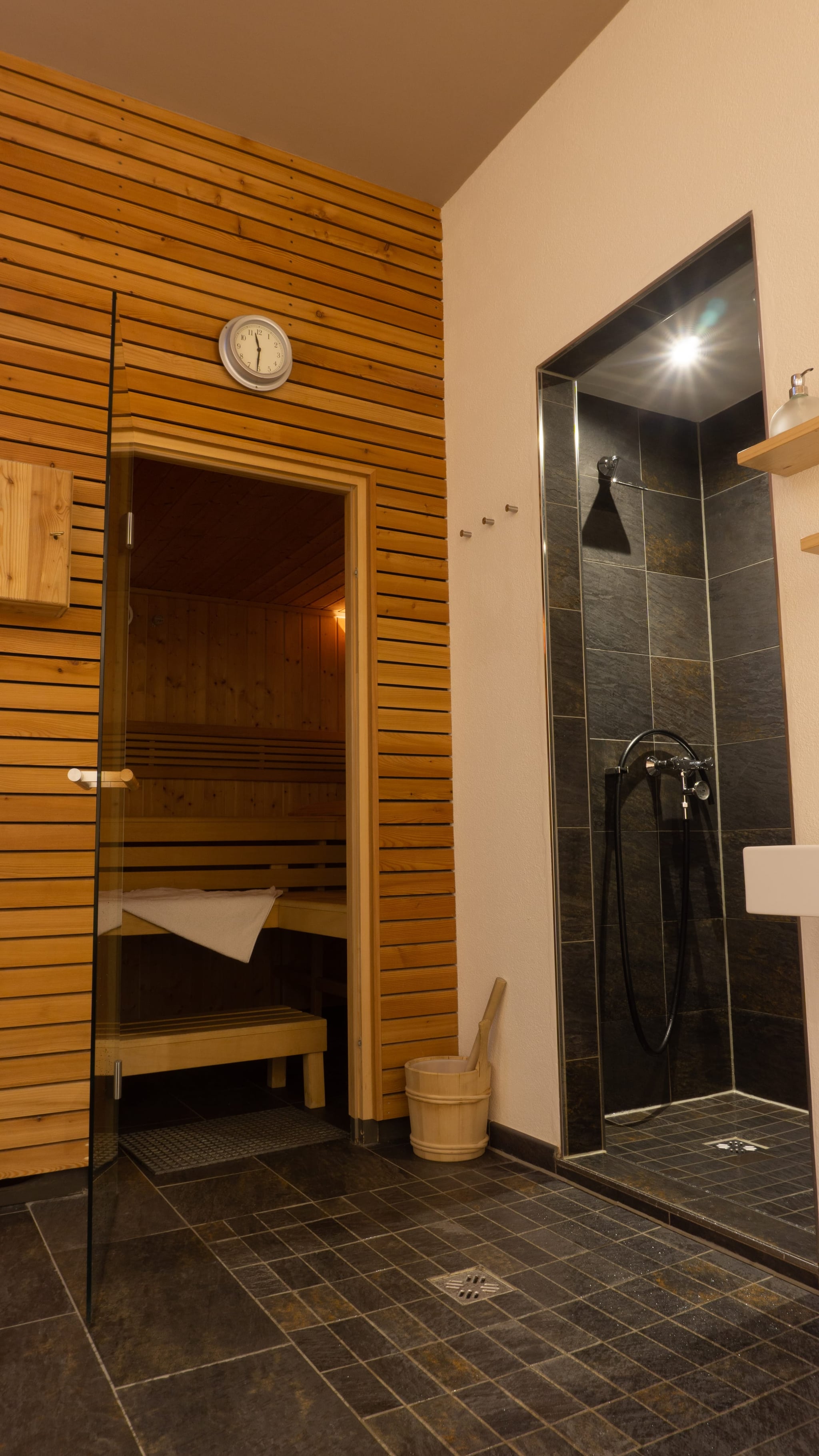 Wellness.
Entspannung.
Wohlbefinden. 1